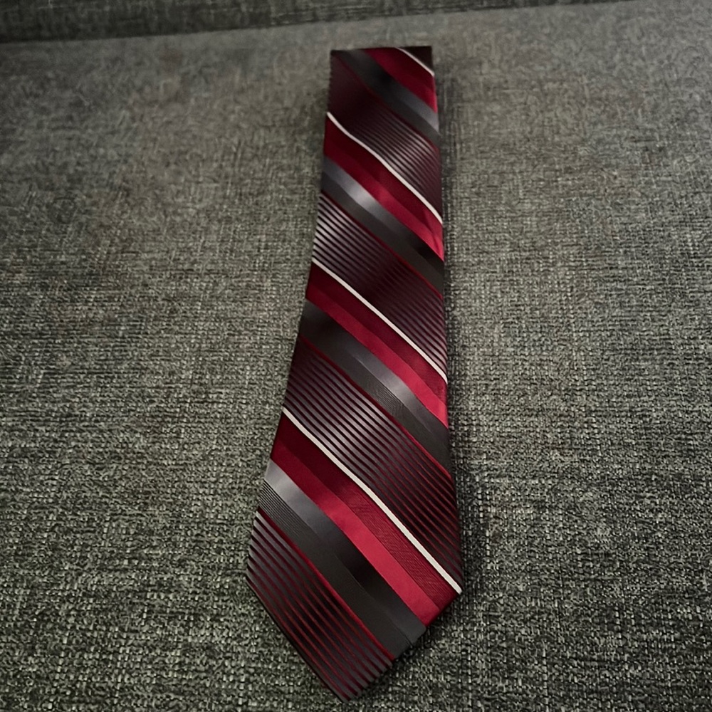 VanHeusen Necktie